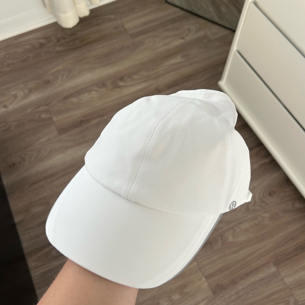 Lululemon running hat